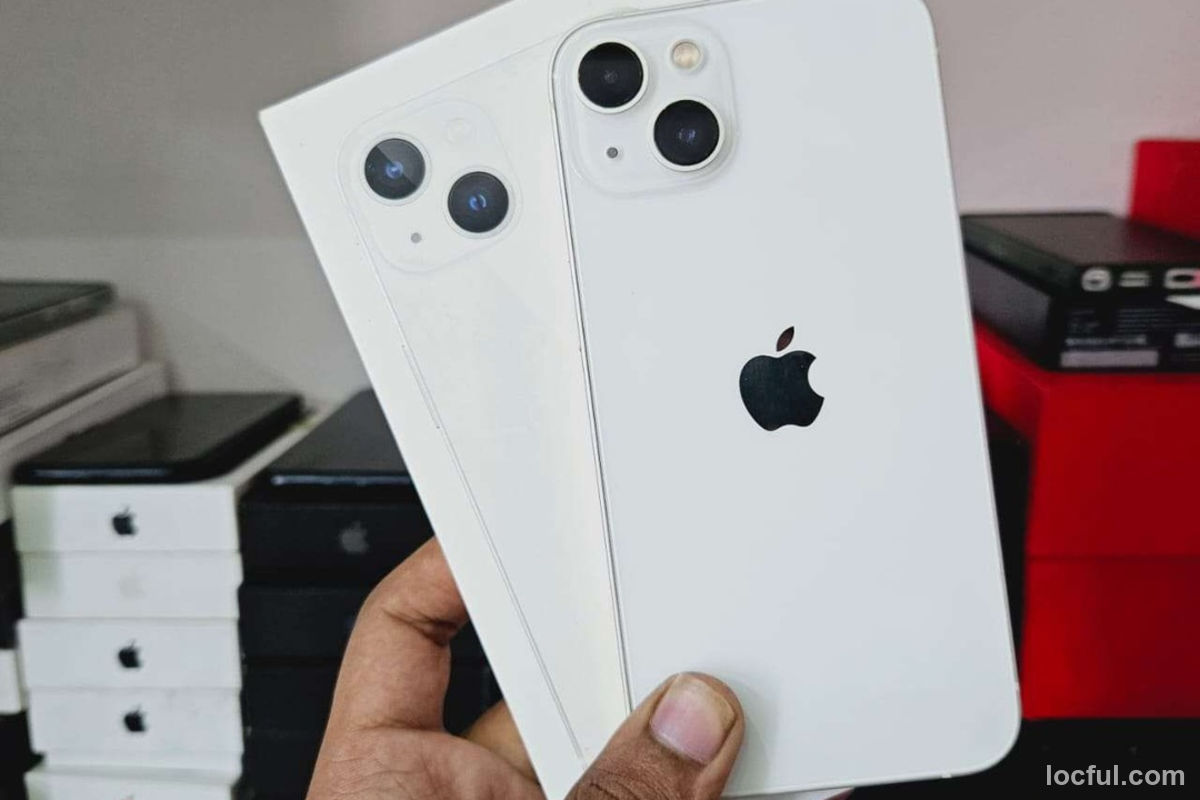 Iphone 13 White Color