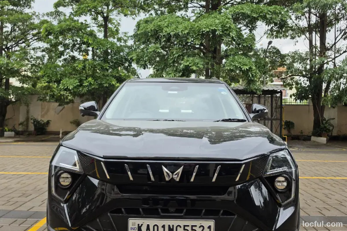Mahindra XUV 3XO AX5L 2024