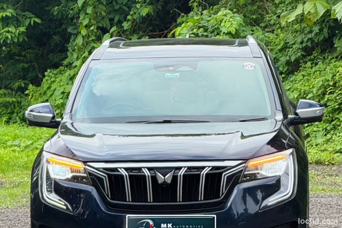 Mahindra XUV700 2.2 AX 7 Diesel AT 7 Str