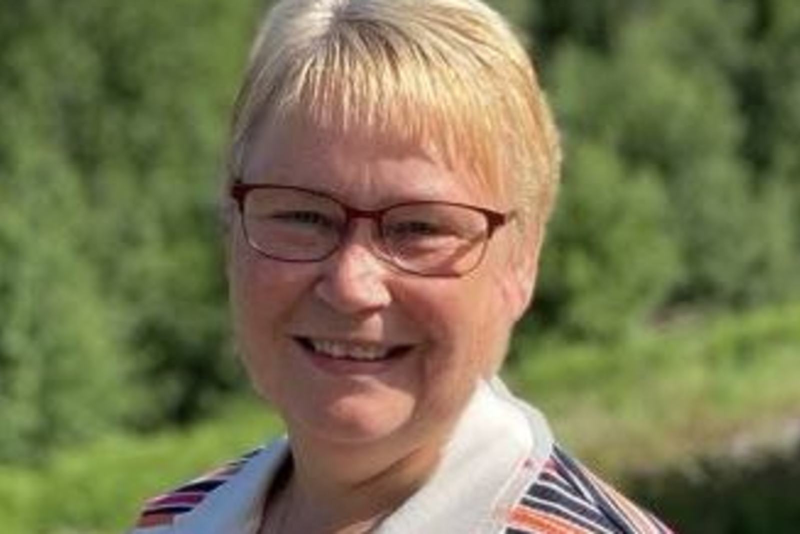 Elin J. Skovly