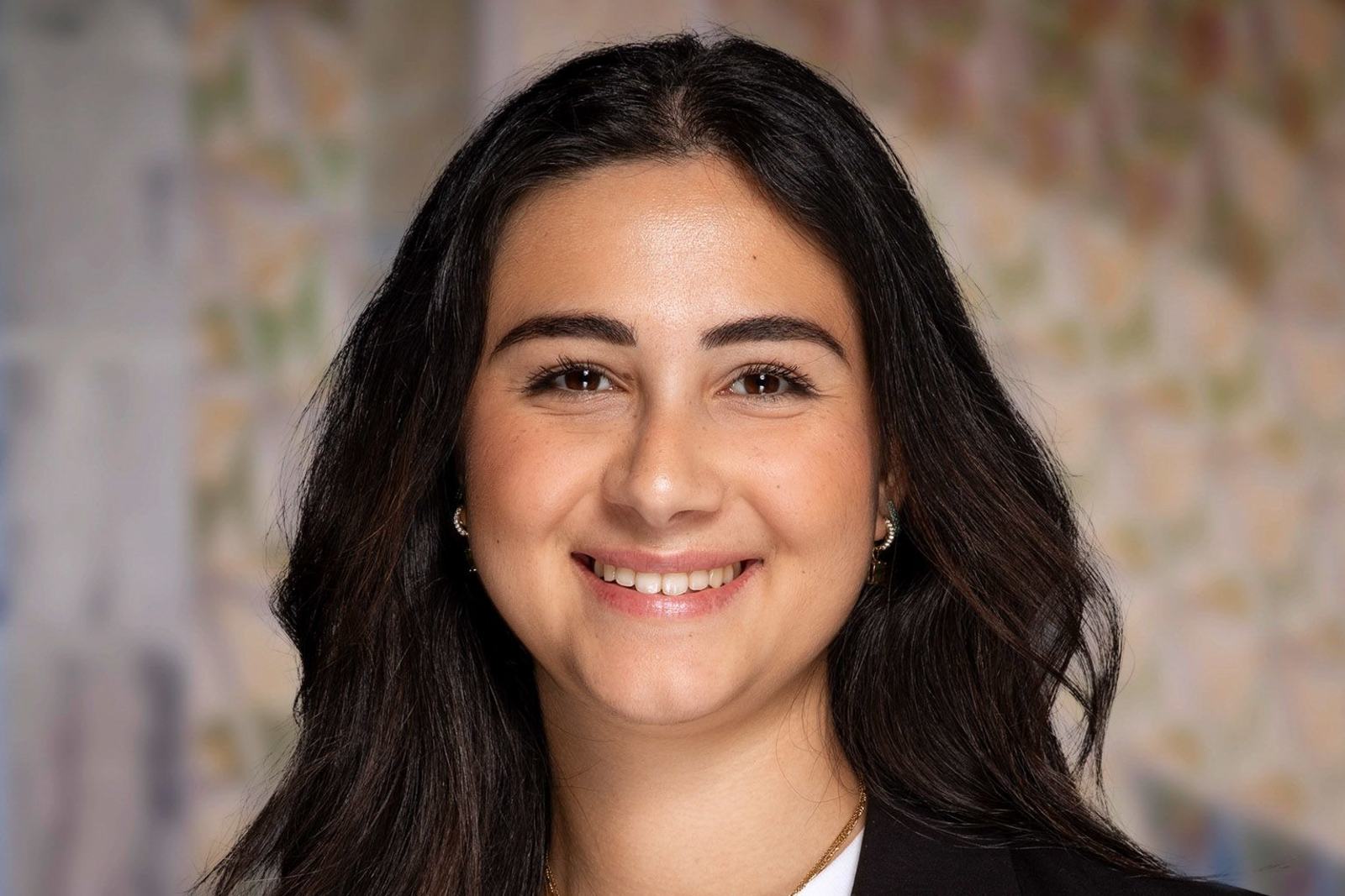 Shila Khayrollahzadeh