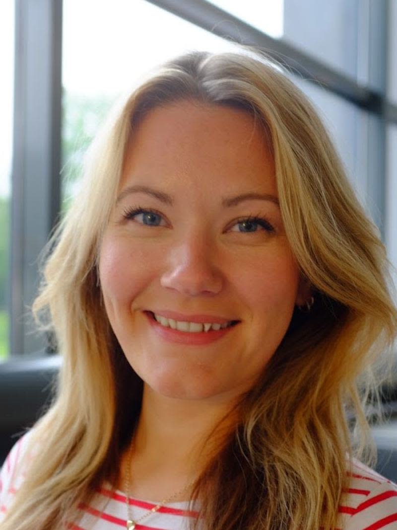 15-karoline-slinning