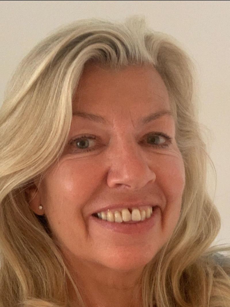 Ellen Hov