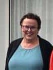 Clara Øberg ser i kameraet