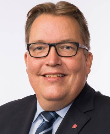 Stortingsrepresentant Sverre Myrli er Arbeiderpartiets representant i Transport og Kommunikasjonskomiteen