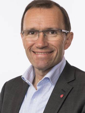 Espen Barth Eide besøker Jevnaker Arbeiderparti på 1. mai.