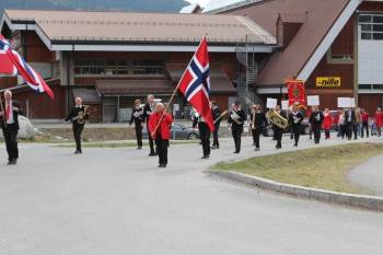 1. mai toget i Sør-Aurdal