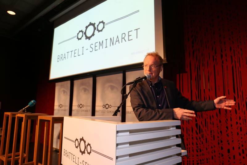 Raymond Johansen på Bratteli-seminaret