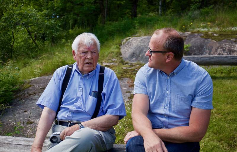 Bilde av Thorbjørn Berntsen og Frode Jacobsen på Bånkall gård