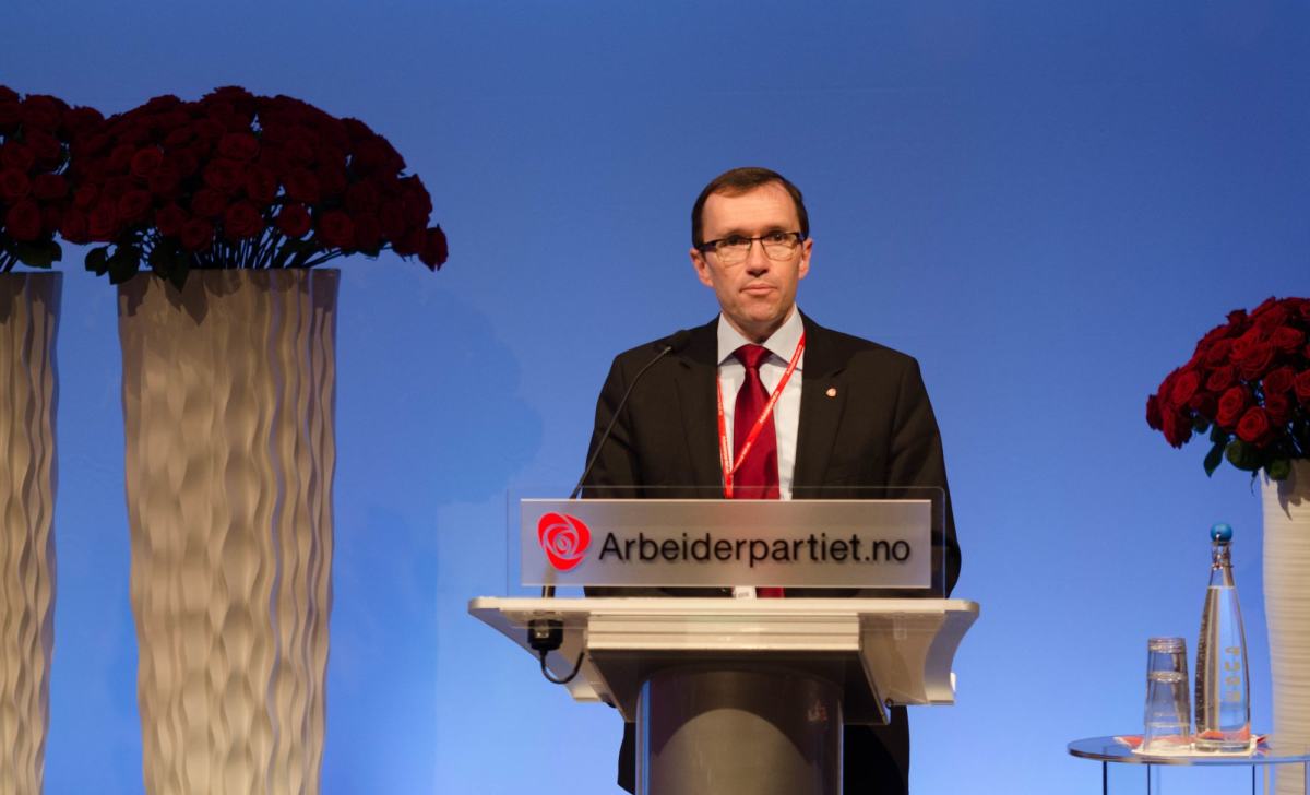Utenriksminister Espen Bath Eide på Arbeiderpartiets landsmøte i 2013.