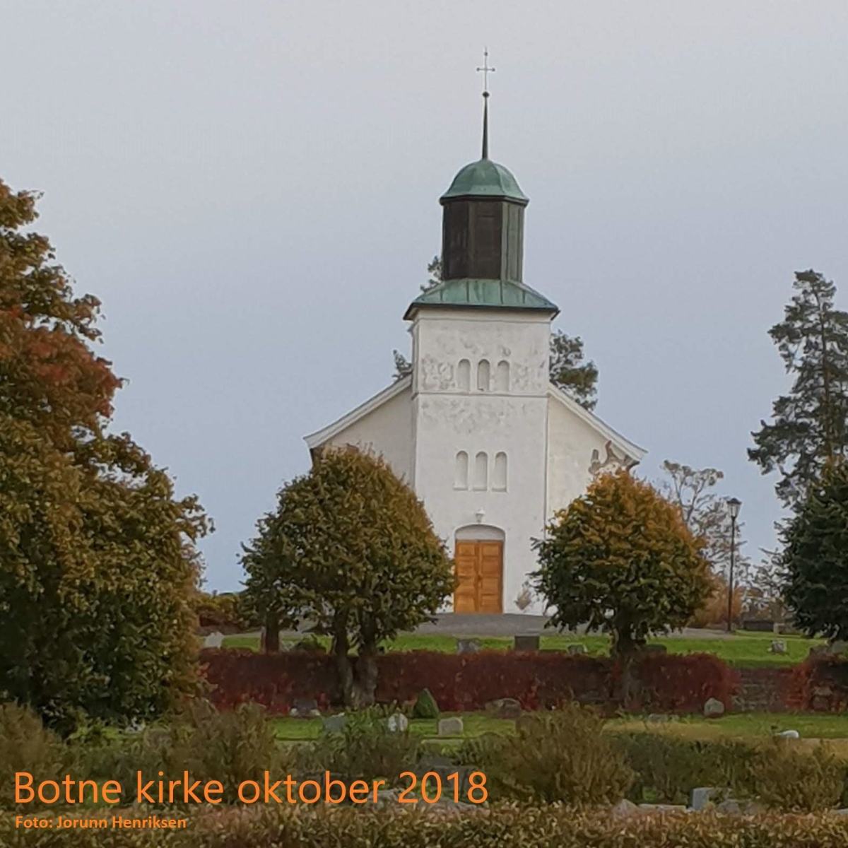 Botne kirke oktober 2018