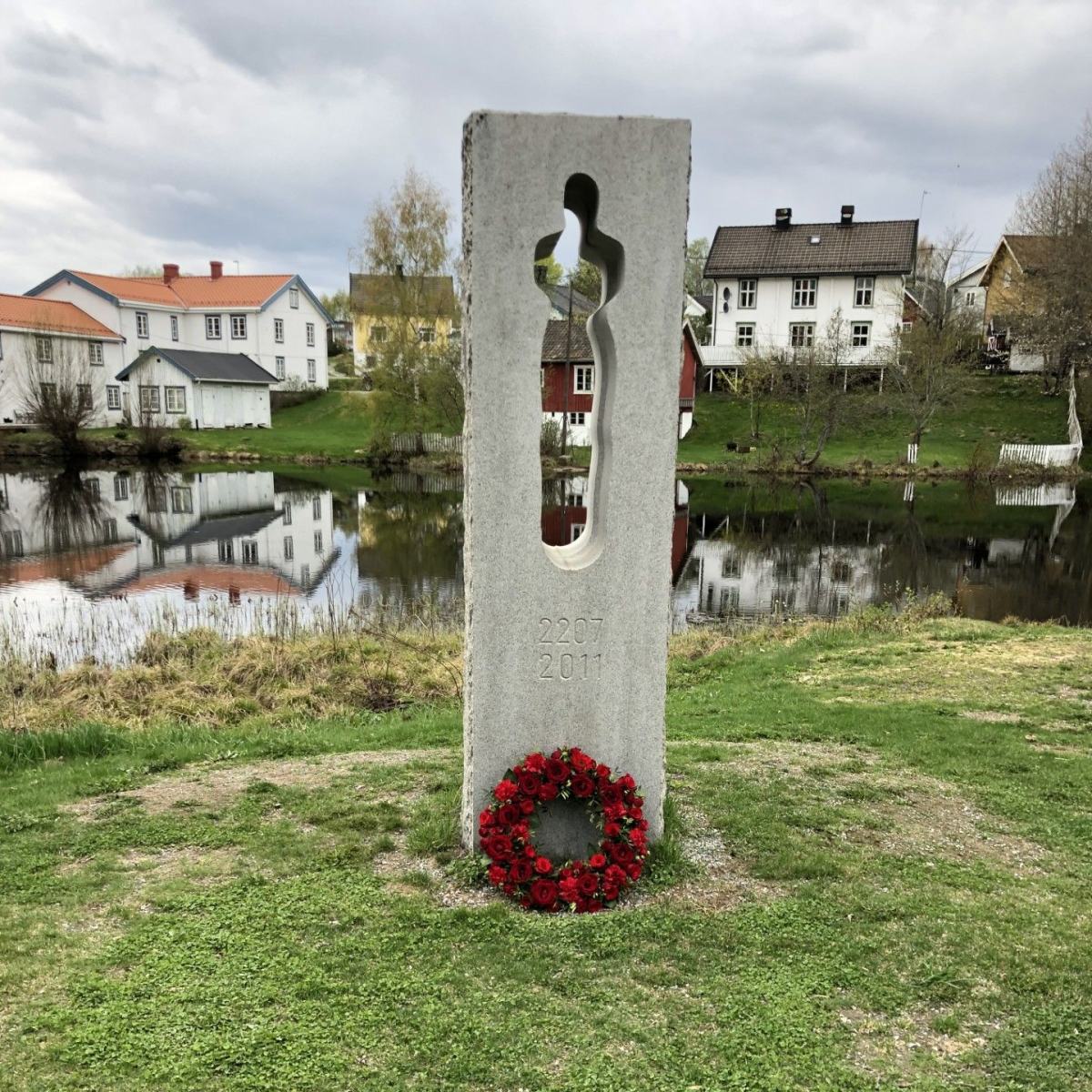 Bilde av minnesmerket i Eidsvoll