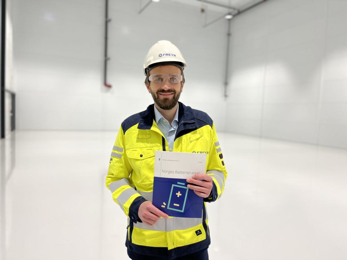 Batteristrategien hos Freyr i Mo industripark lanseres av næringsminister Jan Christian Vestre