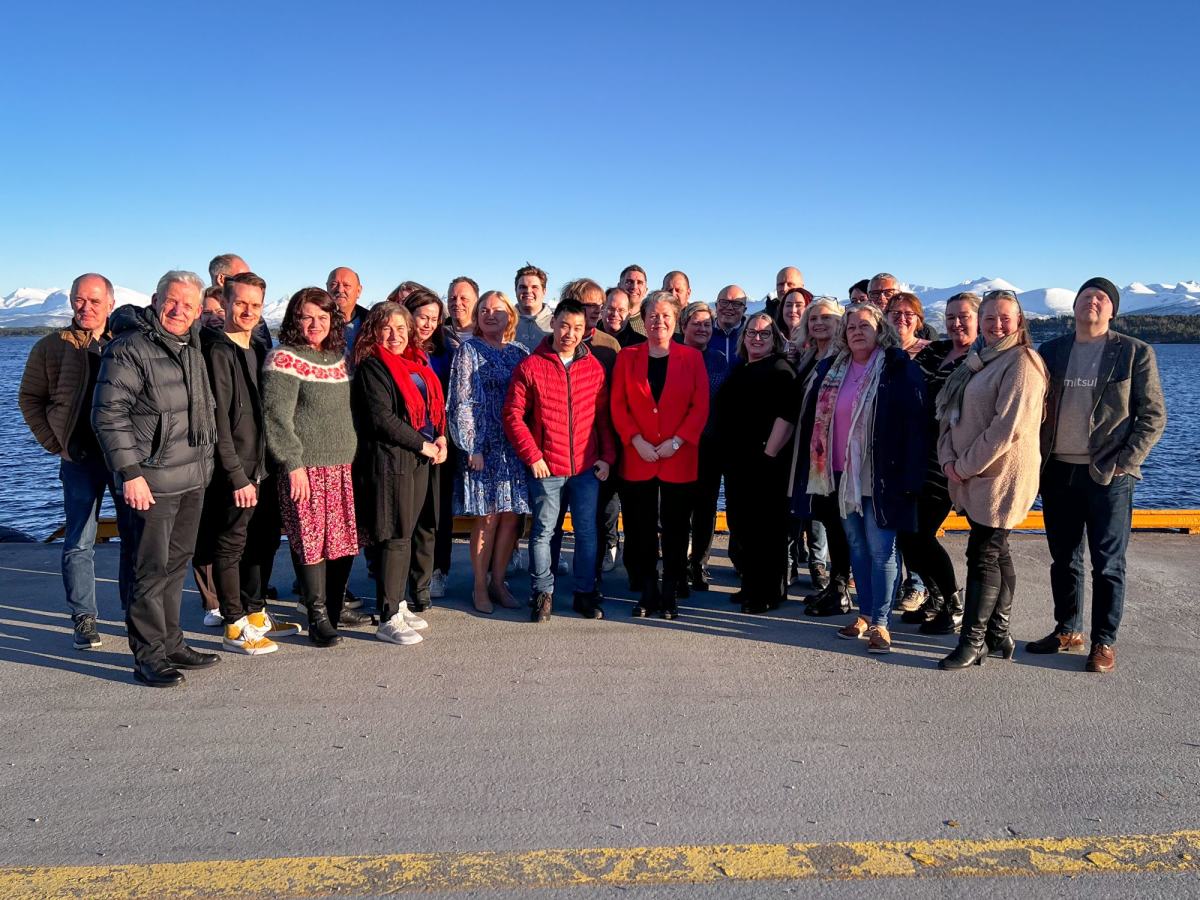 Alle deltakere på lagbyggersamlingen i Molde