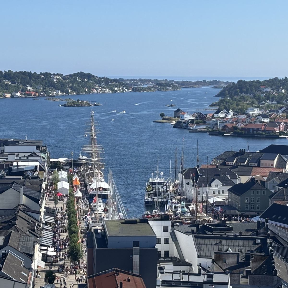 Arendalsuka fra glassheisen