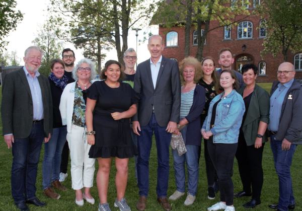 Ås Arbeiderpartis listekandidater ved høstens valg. Oddvar Kolstad, Sølvi Buran, Mirza Andelic, Anne Odenmarck, Emilie Åm, Hans-Jacob Skarpeid, Ola Nordal, Else Jorunn Vestby, Ina Libak, Edvin Søvik, Ida Hoem Olsen, Hilde Johansen Khayre, Ole Vidar Nygaard