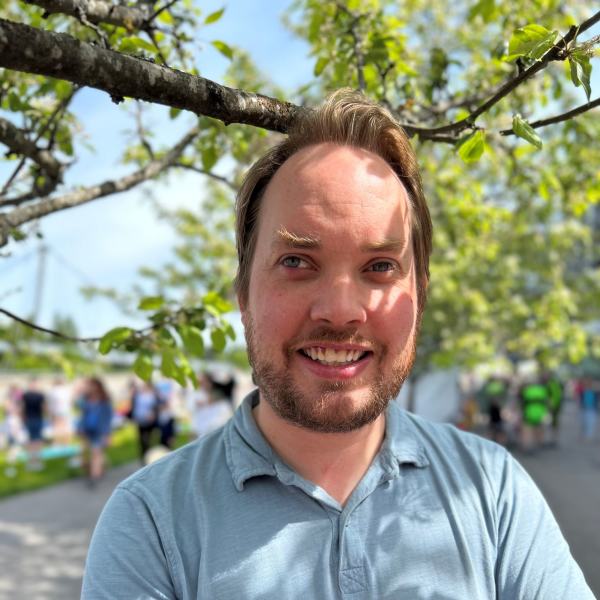 Stian Løken ved Metro