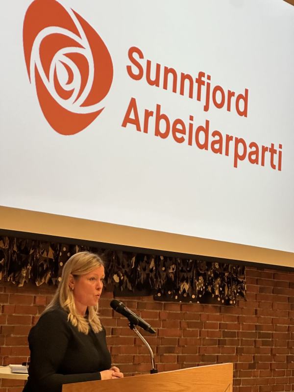 Kjersti talar til årsmøtet