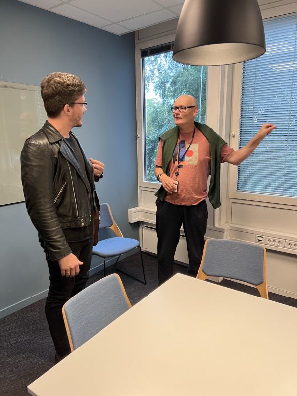 Avd. Leder Skattkammeret Simen Valldal Johannessen og Styreleder Jon-Torgeir Lunke