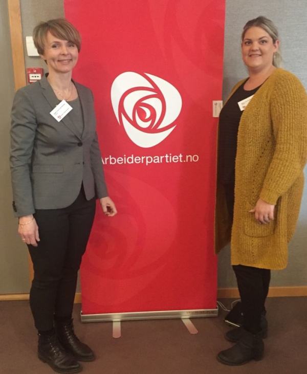 Inger Lise Lund Stulien og Inger Lise Austrud fra Åseral Arbeiderparti.
