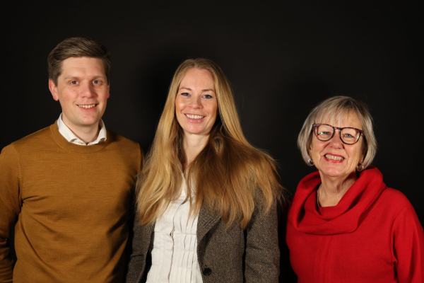 De tre første kandidatene på listen til Ullensaker Arbeiderparti, ved valget 2023. Silje, Lars og Bettan