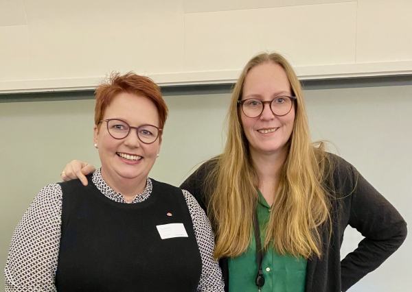 Ordførerkandidat Elin Såheim Bjørkli og stortingsrepresentant og leder av Innlandet Arbeiderparti, Lise Selnes