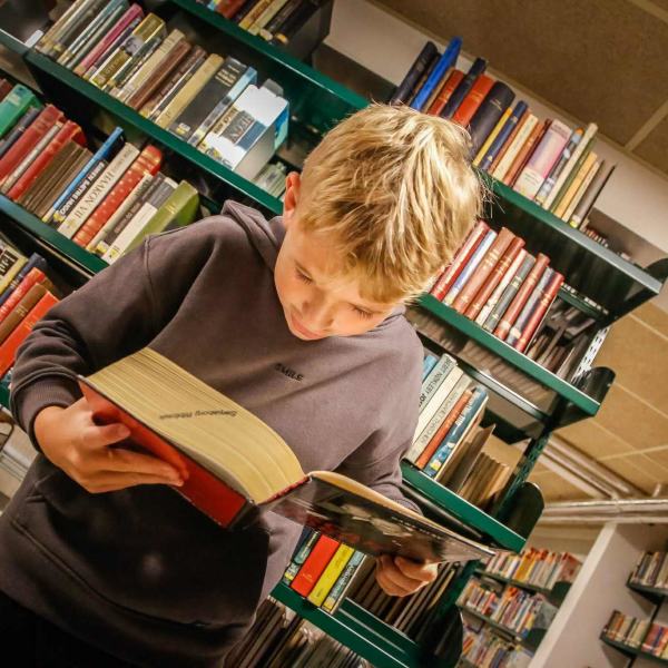 Åpning bibliotek 3