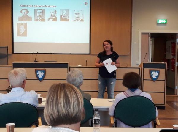 Desire Helen Craggs gir en innføring i Arbeiderpartiets historie og ideologi