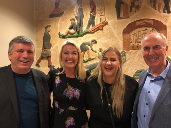 Fra venstre: Inge Roar Larsen, Annelin Tangen, Anna Tangen og Stanley Wirak