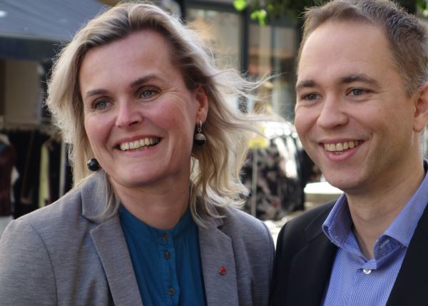 Stortingskandidatene tellef Inge Mørland og Cecilie Knibe Hanssen