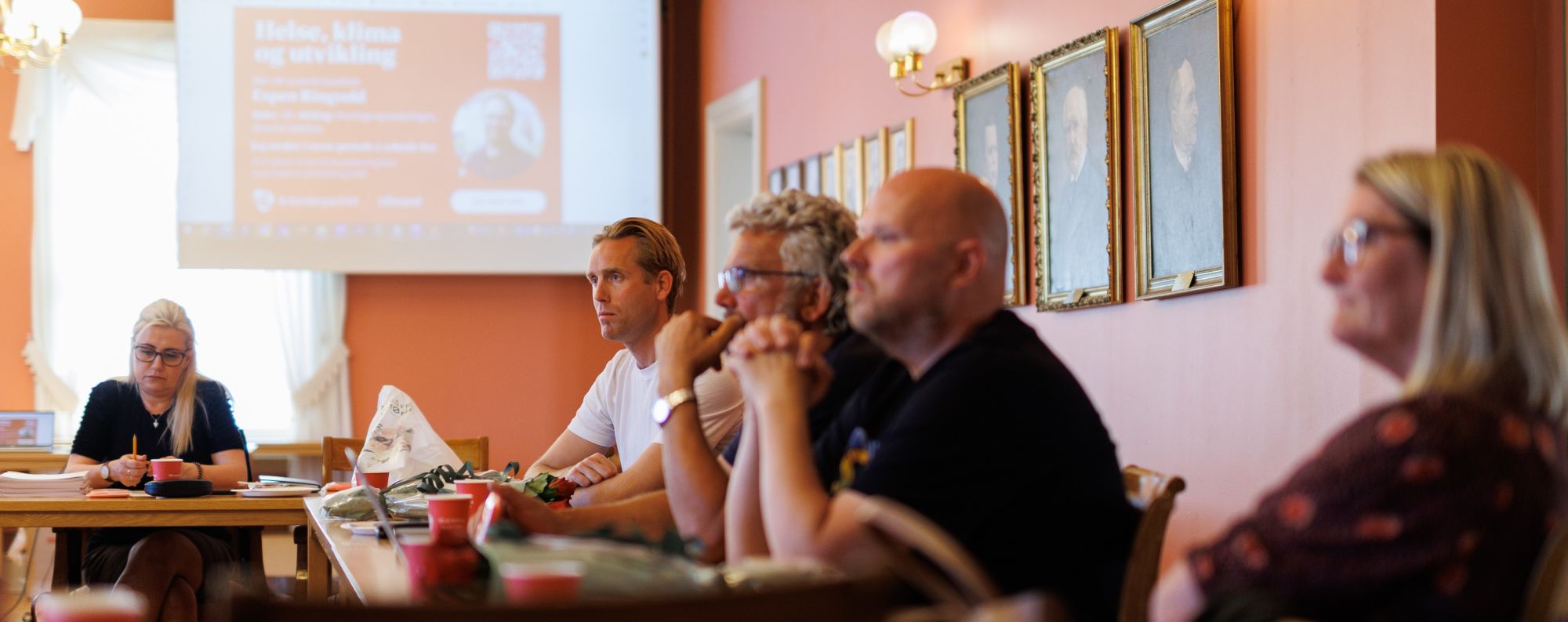 Medlemsmøtet bød å gode diskusjoner om de mest sentrale sakene som skal fremmes i neste periode - flere i samarbeid med Agder Arbeiderparti