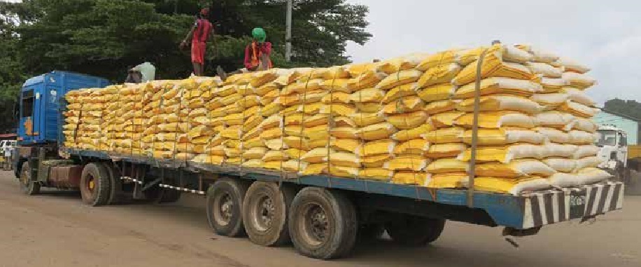Flat bed rice on a truck