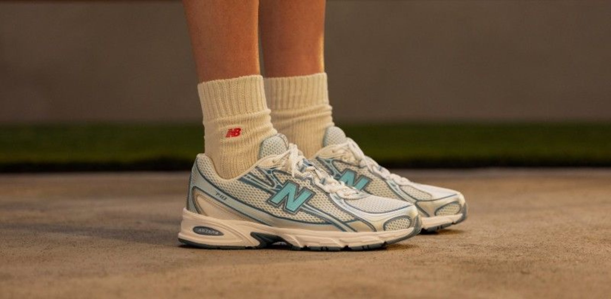 new balance women's basketball shoes