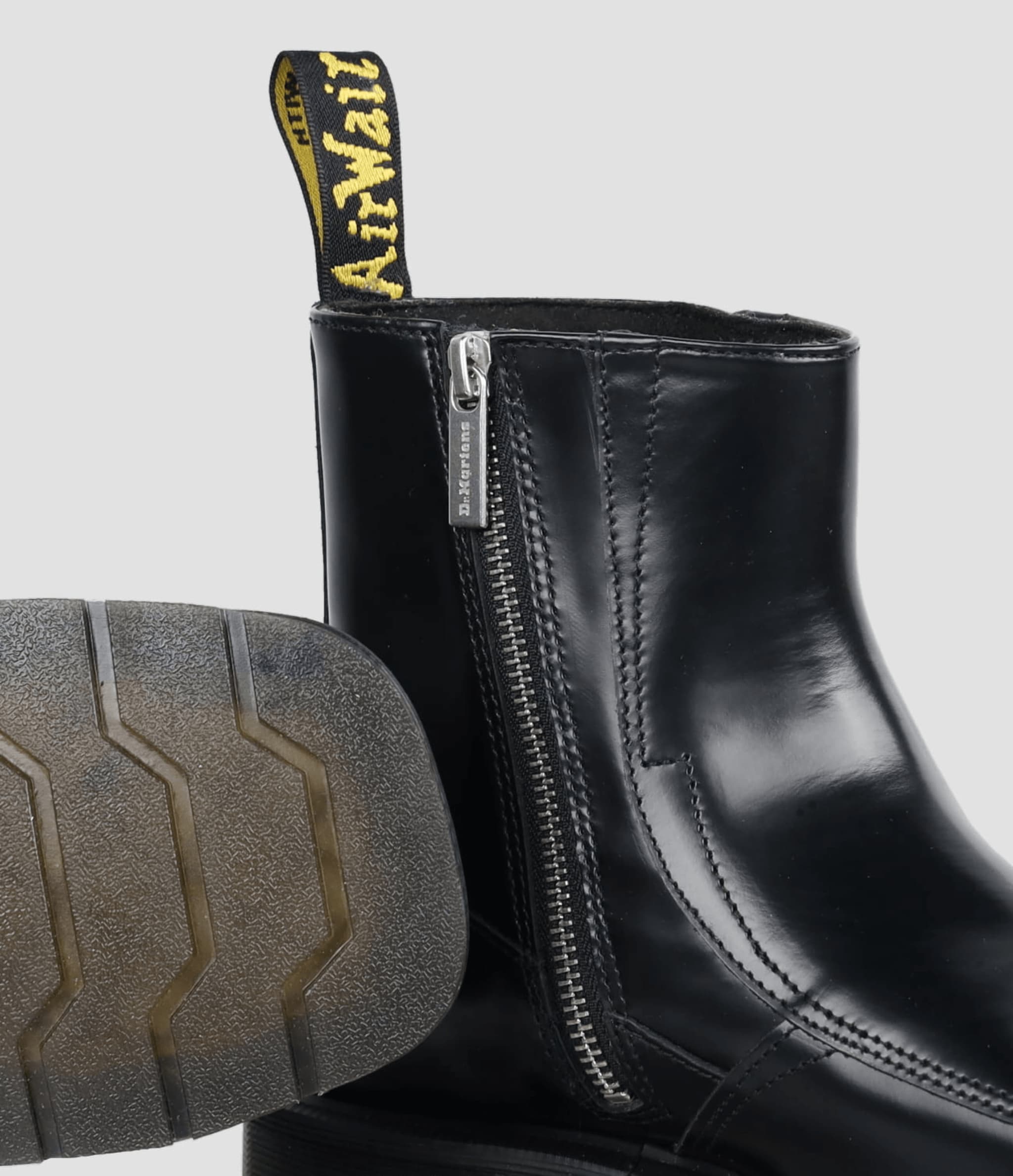 DURROW ZIP | Dr. Martens ReWair