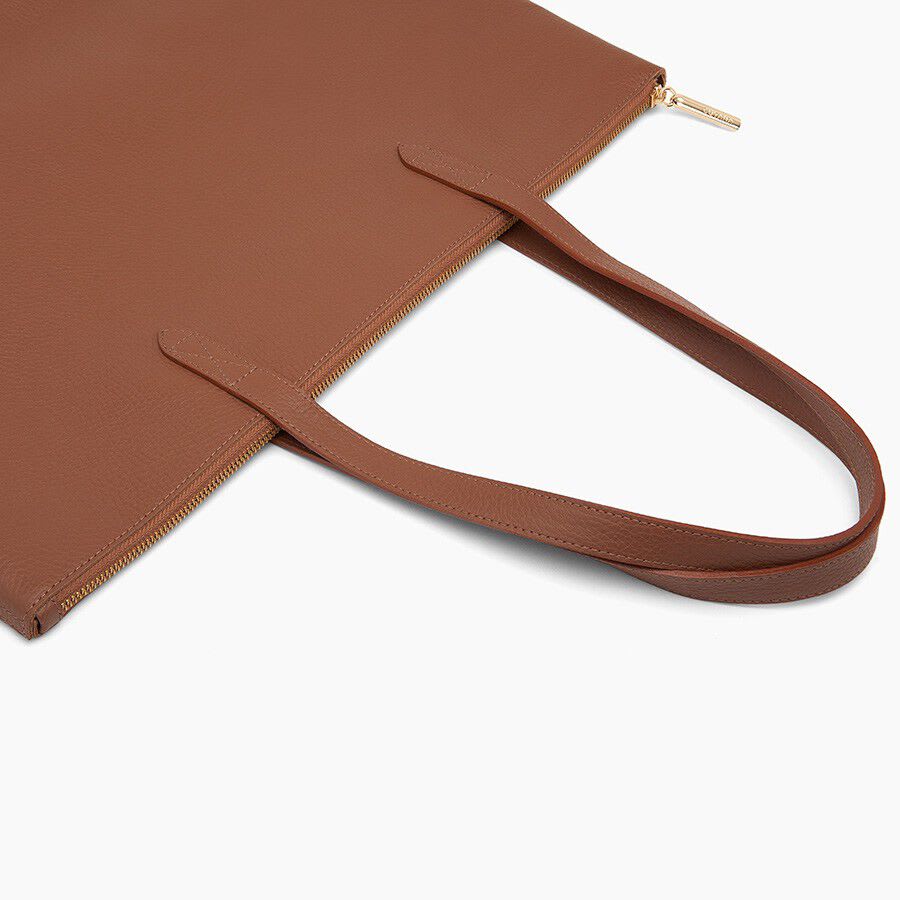 Classic Leather Zipper Tote | Cuyana | Cuyana Revive