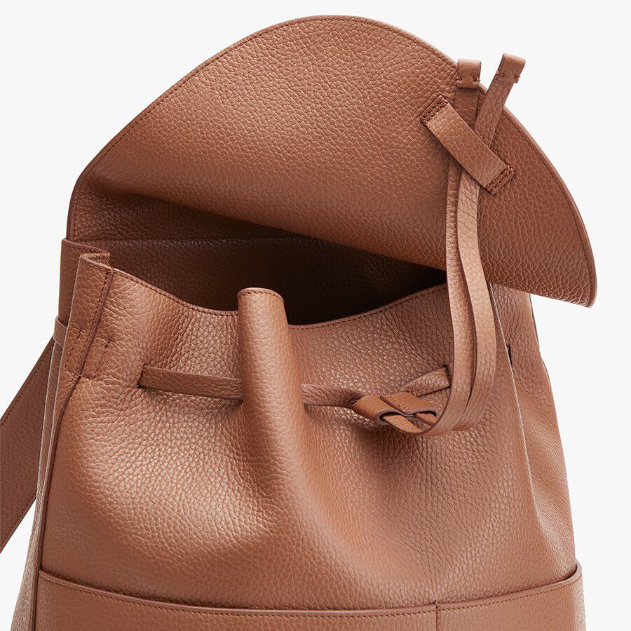 Leather Backpack – Cuyana