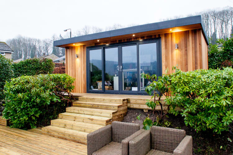 Wooden Garden Rooms, Garden Offices, Cedar Garden Studios UK