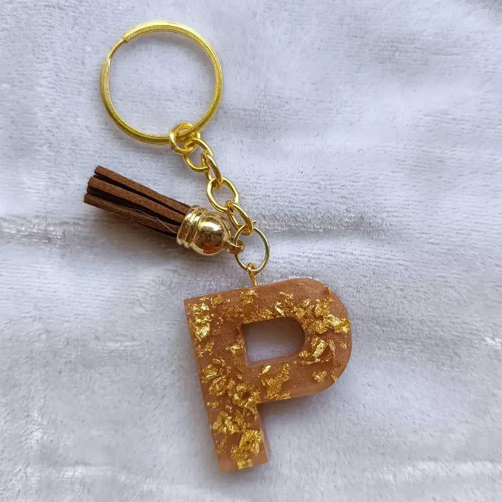 Handmade Resin Keychain with Glitters and Gold Flakes, Solid Color Resin Keychain for Gifting