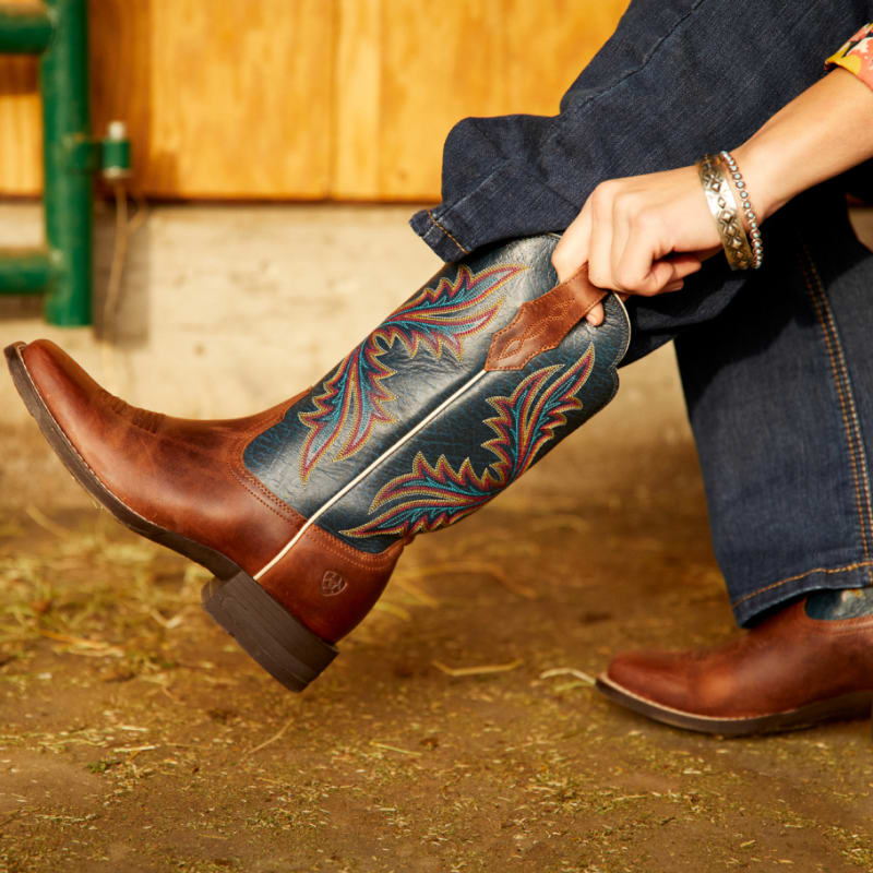 Dress pants and cowboy boots : r/cowboyboots