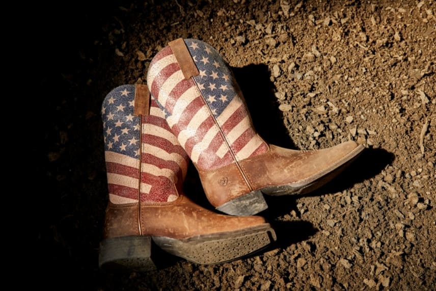 Justin boots military discount deals