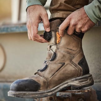 Mens industrial boots 2025