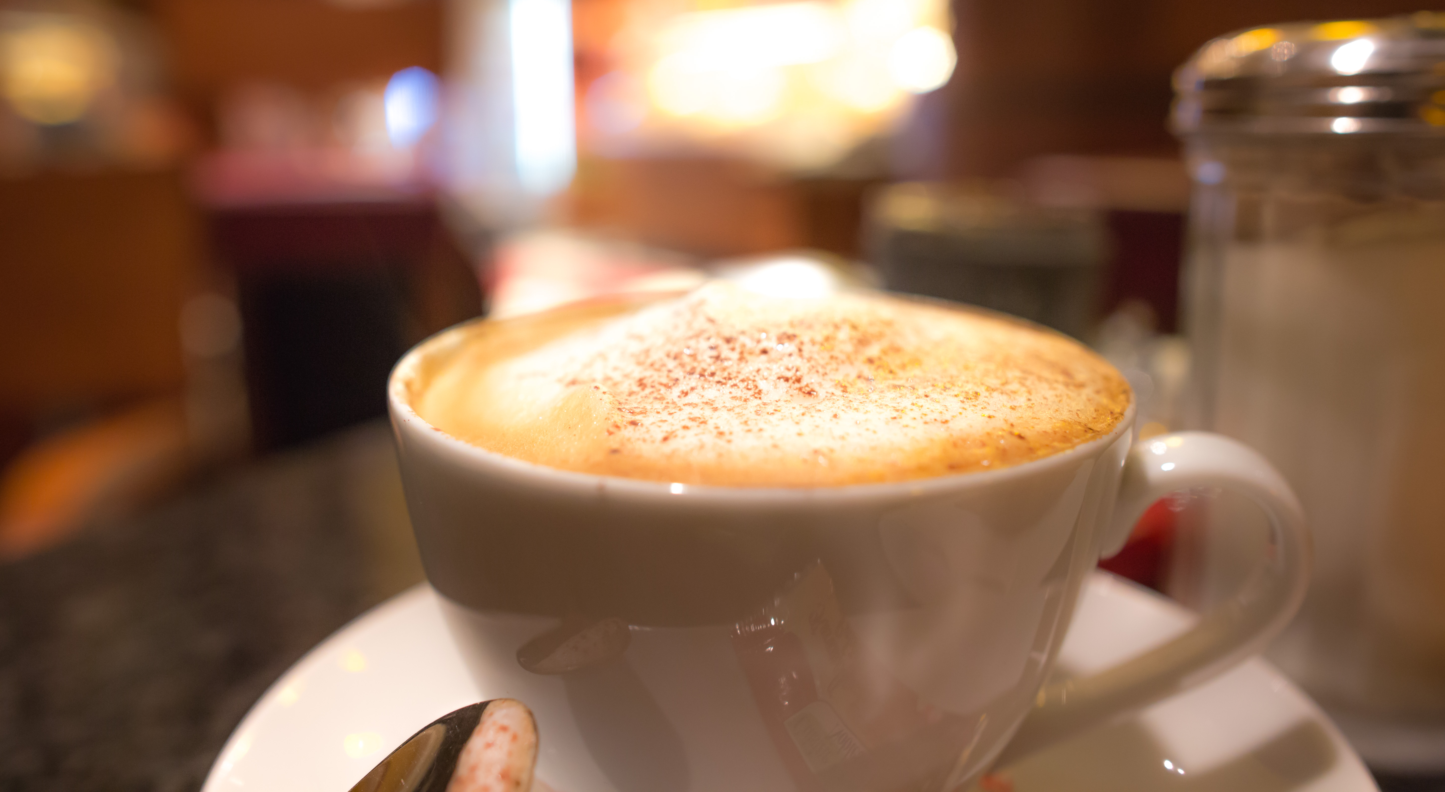 Milchkaffee im vonLuck Nikolassee