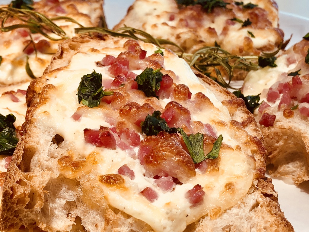 Sauerteig Flammkuchenbrot
