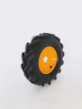 Tubeless tires left (AS 65)