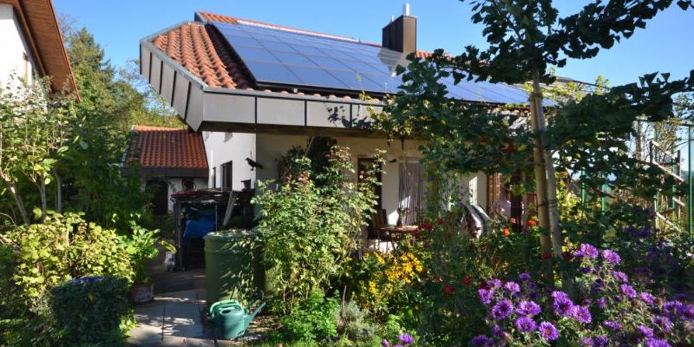 022_Beilstein___Pfiffiges_Architektenhaus_auf_gro_z_gigem_Grundst_ck_in_Traumlage__