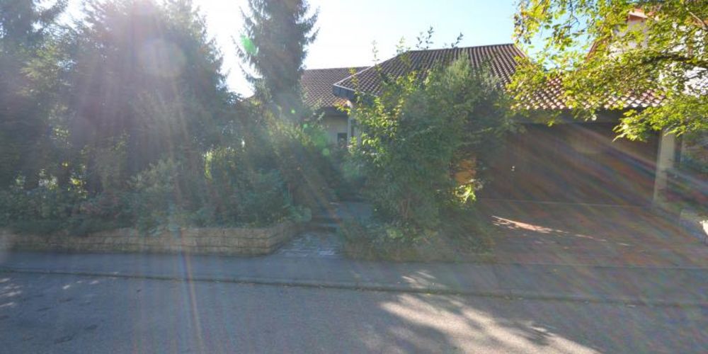 038_Beilstein___Pfiffiges_Architektenhaus_auf_gro_z_gigem_Grundst_ck_in_Traumlage__