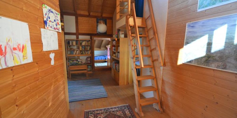 004_Beilstein___Pfiffiges_Architektenhaus_auf_gro_z_gigem_Grundst_ck_in_Traumlage__