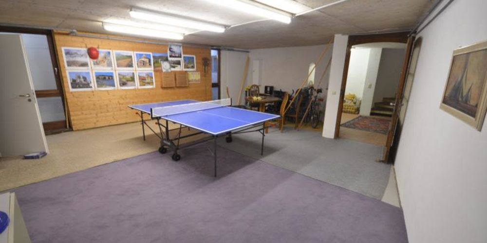 031_Beilstein___Pfiffiges_Architektenhaus_auf_gro_z_gigem_Grundst_ck_in_Traumlage__