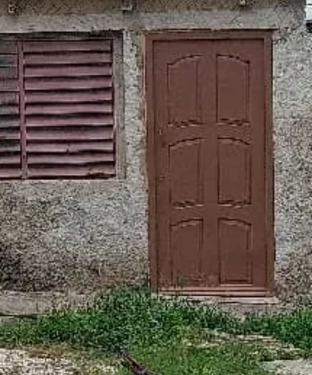 Inmuebles 4 hab / 1 baño en Versalles — $2,000 USD