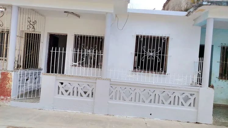 Inmuebles 2 hab / 1 baño en Marianao — $12,000 USD